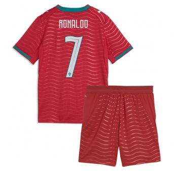 Billige Fotballdrakt Portugal Cristiano Ronaldo #7 Replika Hjemmedraktsett Barn VM 2026 Kortermet (med bukser)